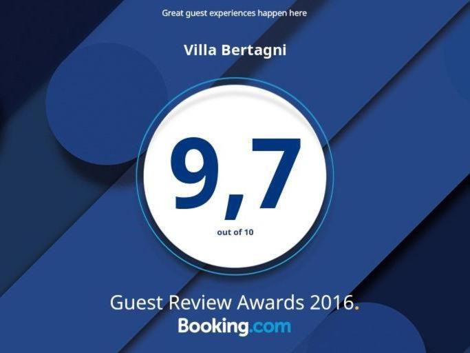 Villa Bertagni Castelnuovo di Garfagnana Kültér fotó