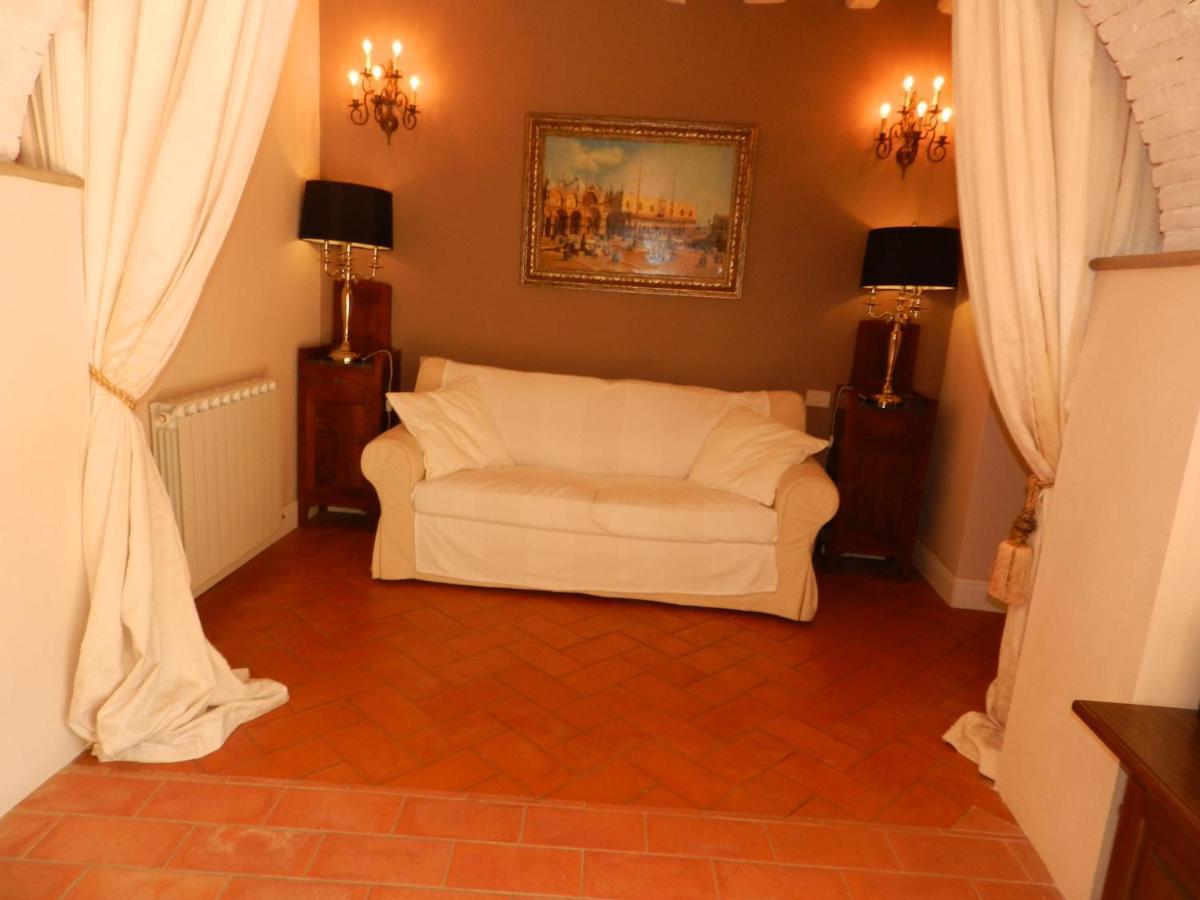 Villa Bertagni Castelnuovo di Garfagnana Kültér fotó